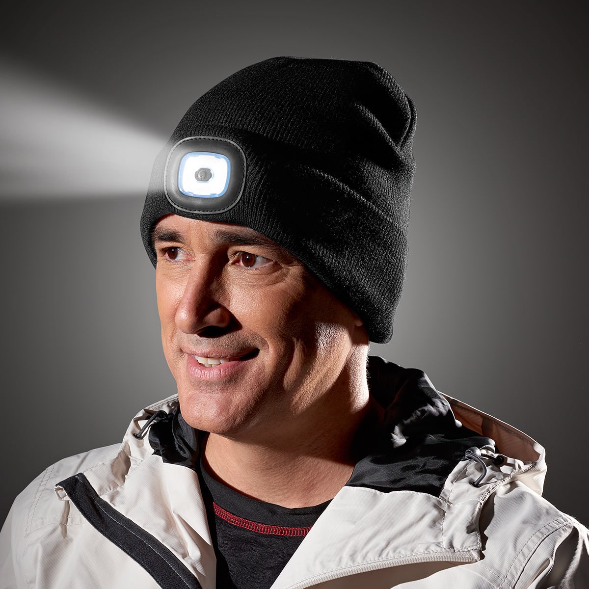 Winter Beanie Light Rechargeable LED Illuminated Design