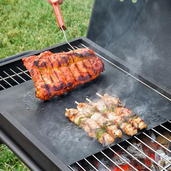 Nonstick Grill Mat with Heat Resistance and Dishwasher Safe Design