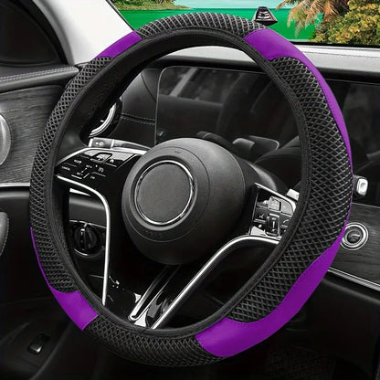 Steering Wheel Cover with Carbon Fiber Texture and Moisture-Wicking Panels for A-Class W177
