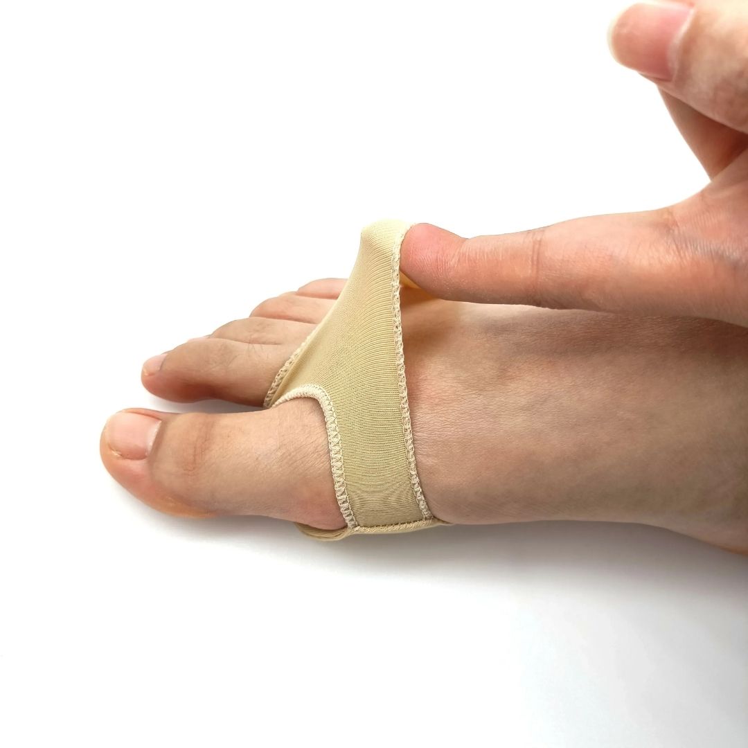 Forefoot Gel Pads with Metatarsal Support and Nerve Pressure Relief