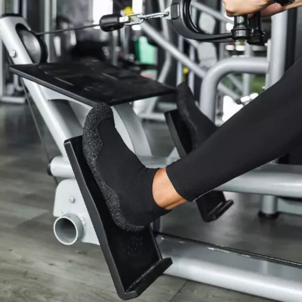 Aqua Socks with Rubber Grip Sole and Fast Drying Textile, Drainage System