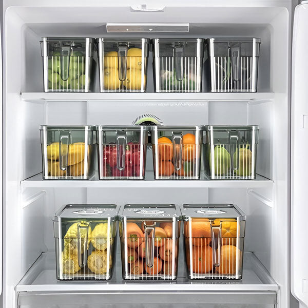 Transparent Refrigerator Storage Box with Ventilated Lid and Stackable Design
