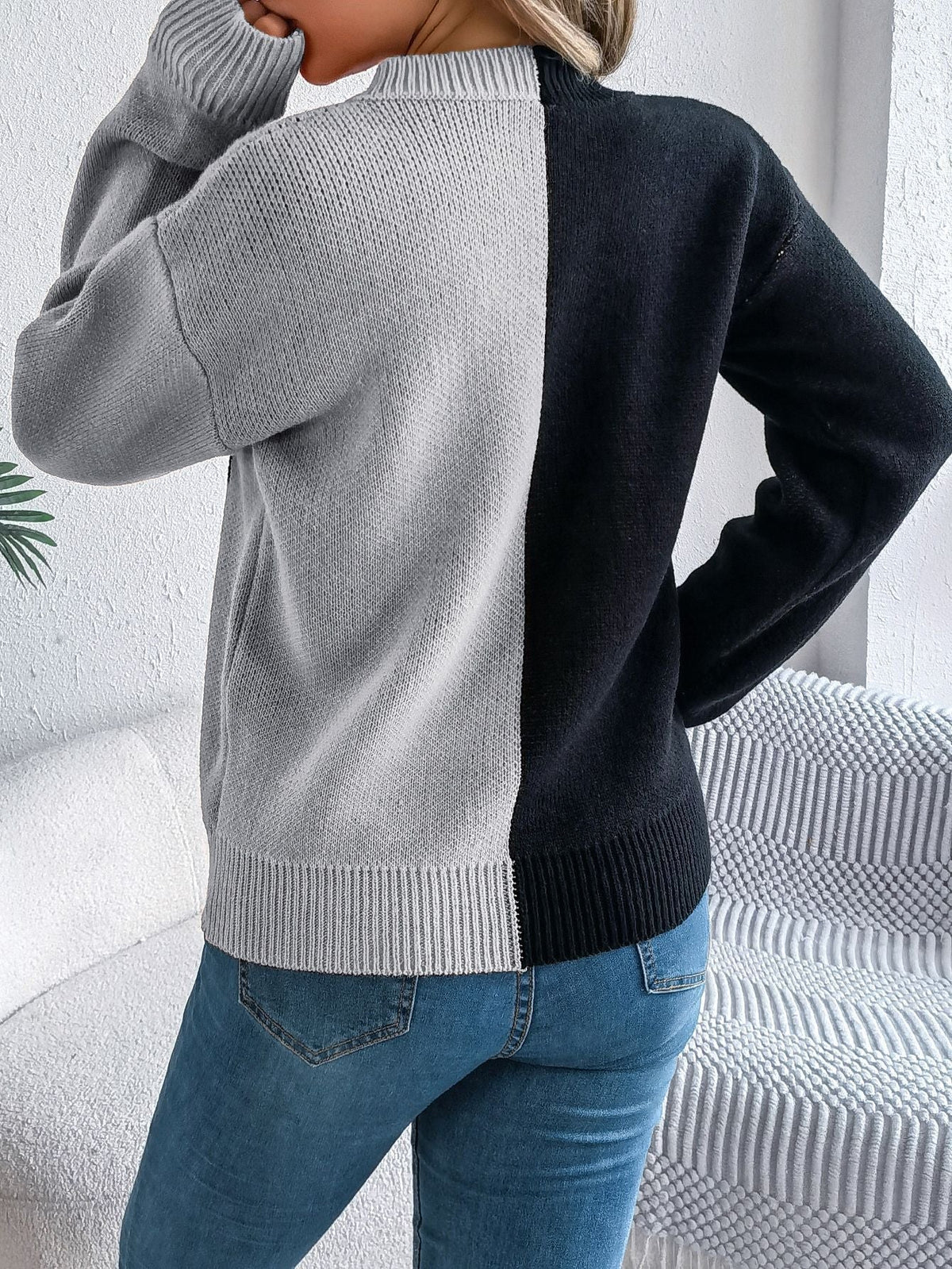 Pullover Knit Sweater with Jack O' Lantern Design and Ribbed Cuffs, Midi Length