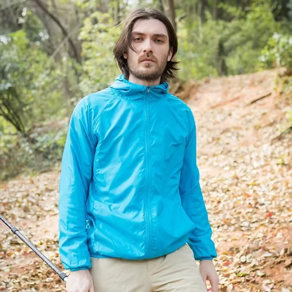 Outdoor Jacket with Adjustable Hood and Water Repellent Fabric for Men and Women