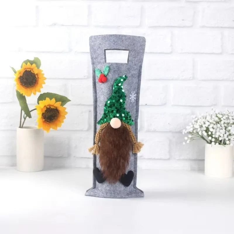 Christmas Gnome Wine Bottle Cover – Faceless Dwarf Bottle Bag Decoration for Holiday Parties and Festive Table Displays