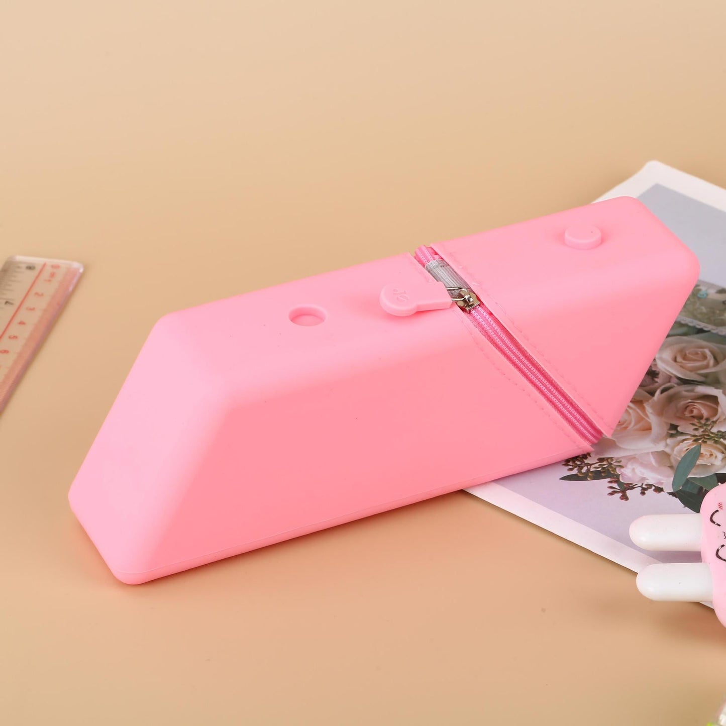 Large Silicone Pencil Case – Gradient Stationery Organizer with Spacious Storage for School, Office and Everyday Essentials