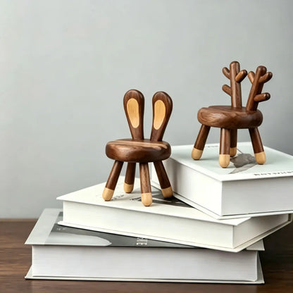Natural Walnut Deer Phone Stand: Timeless Handmade Desk Accessory