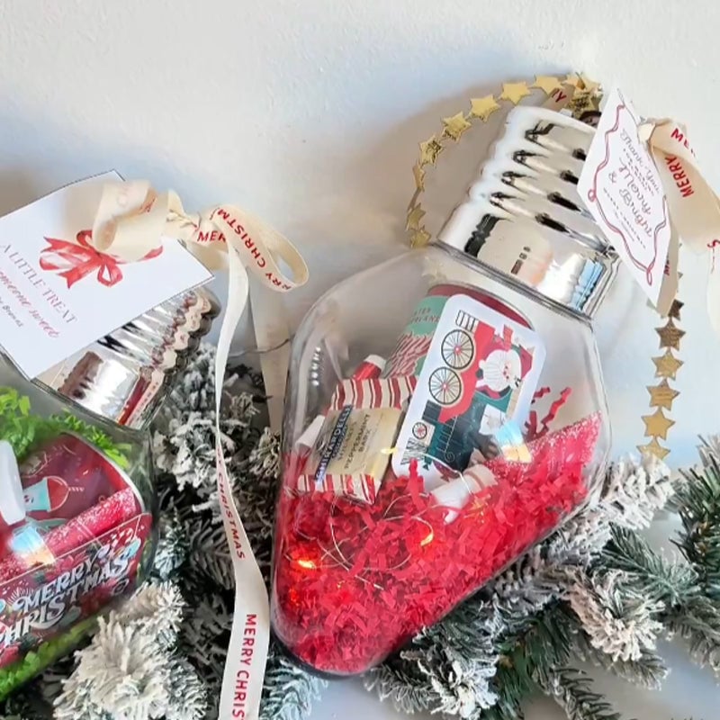 DIY Christmas Gift Light Bulb Decorations