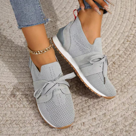 Orthopedic Mesh Sneakers with Cushioned Sole and Non Slip Tread