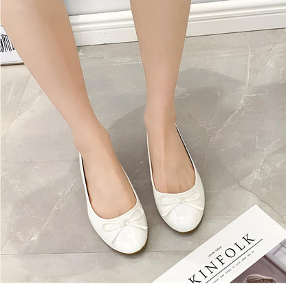 Women's Ballet Flats with Arch Support and Cushioned Insole, Slip-On Design