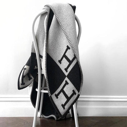 Luxury Blanket Soft Throw Cashmere Plush Oversized