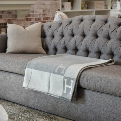 Luxury Blanket Soft Throw Cashmere Plush Oversized