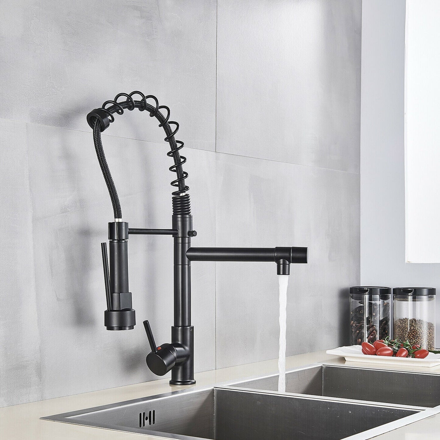 Sleek Black Kitchen Faucet Spray Nozzle